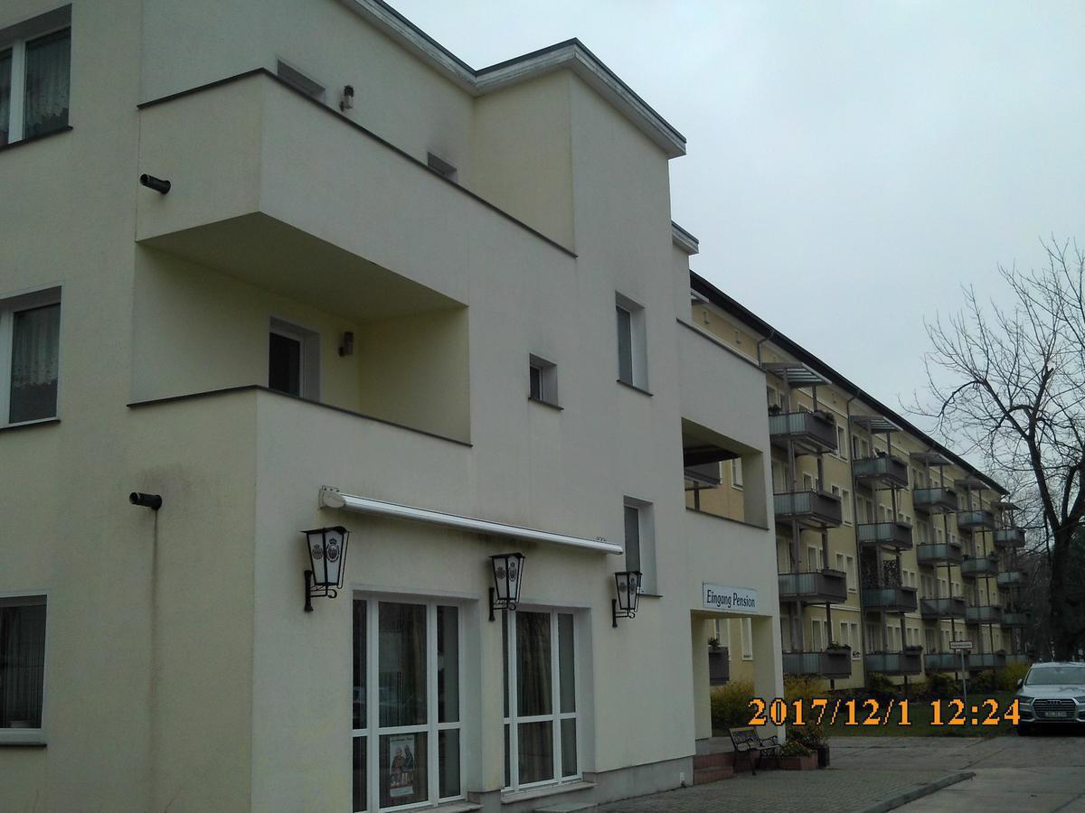 Pension Balkan Eisenhüttenstadt Exterior foto